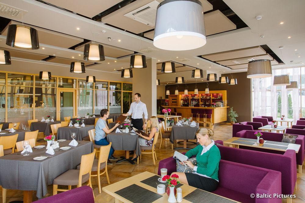 Spa Hotel Ezeri Sigulda Eksteriør billede